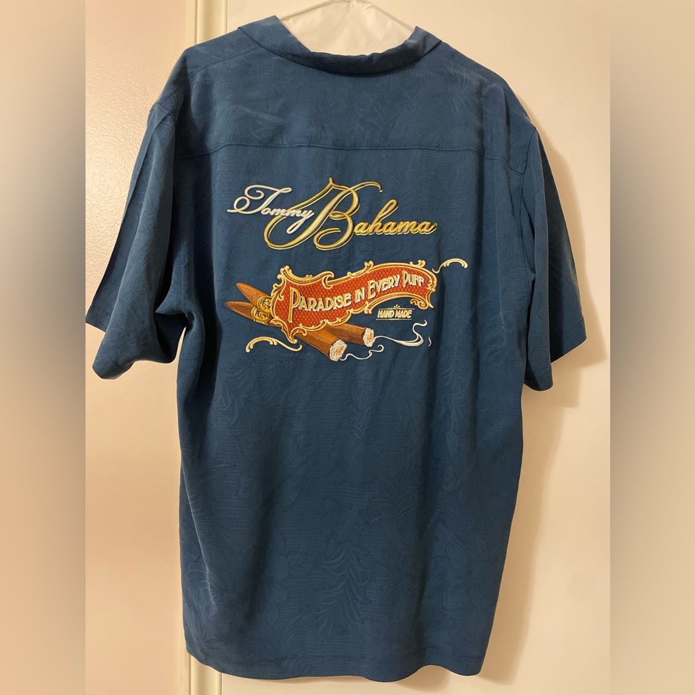 Tommy Bahama For the cigar aficionado XL